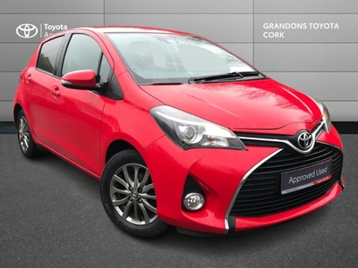 2016 - Toyota Yaris Manual