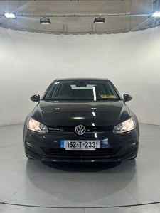 2016 - Volkswagen Golf Manual