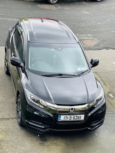 2017 - Honda Vezel Automatic