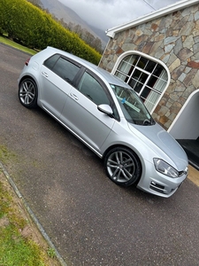 2017 - Volkswagen Golf Manual