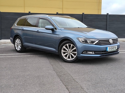 2017 - Volkswagen Passat Manual