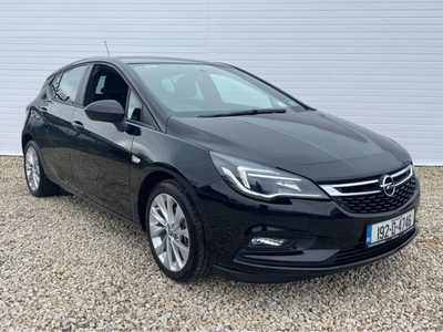 2019 - Opel Astra Manual