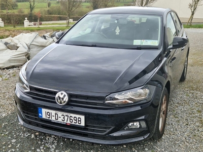 2019 - Volkswagen Polo Manual