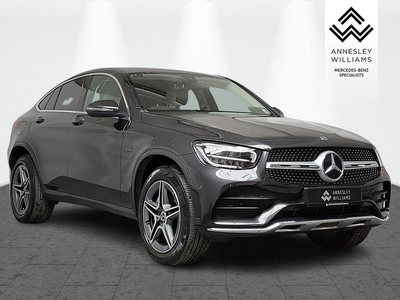 2021 (212) Mercedes-Benz GLC Class