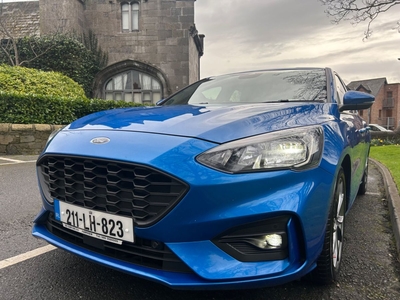 2021 - Ford Focus Manual