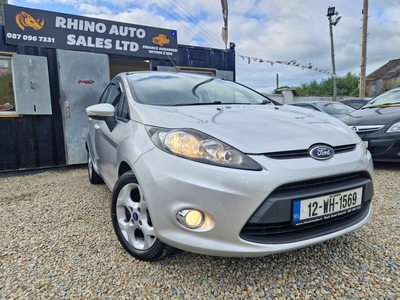 2012 - Ford Fiesta Manual