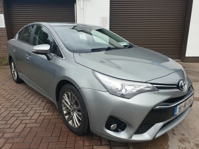 2016 - Toyota Avensis Manual