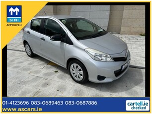 2012 - Toyota Yaris Manual