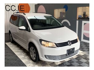 2013 (131) Volkswagen Touran