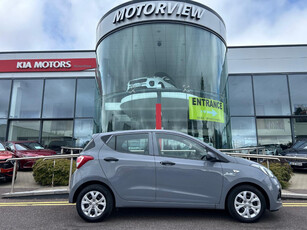 2015 (151) Hyundai i10