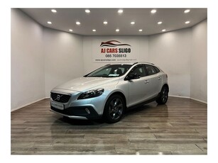 2016 (161) Volvo V40