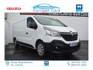 2021 (212) Renault Trafic