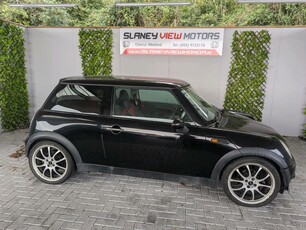 2004 - Mini Cooper ---