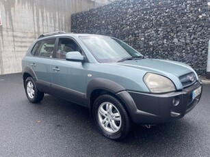 2006 - Hyundai Tucson Manual