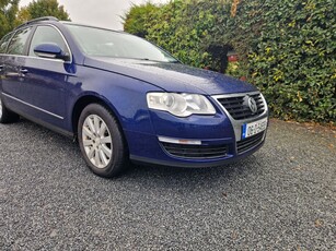 2006 - Volkswagen Passat Manual