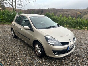 2007 - Renault Clio Manual