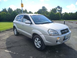 2008 - Hyundai Tucson Manual