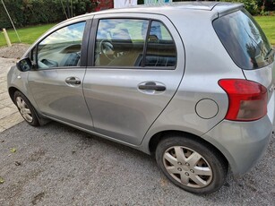 2008 - Toyota Yaris Manual