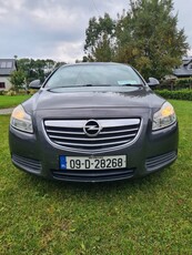 2009 - Opel Insignia Manual