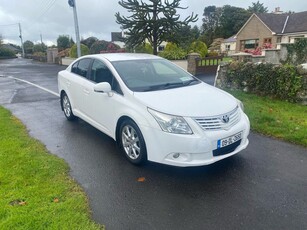 2009 - Toyota Avensis ---