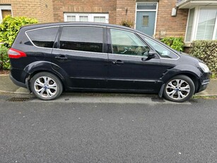 2011 - Ford S-Max Manual