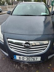 2011 - Opel Insignia Manual