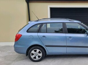 2011 - Skoda Fabia Manual