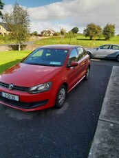 2011 - Volkswagen Polo Manual