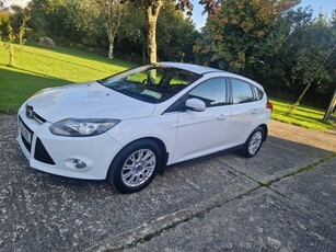 2012 - Ford Focus Manual