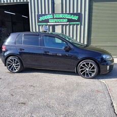 2012 - Volkswagen Golf Manual