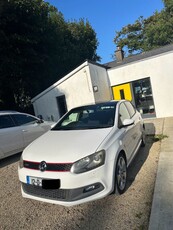 2012 - Volkswagen Polo Automatic