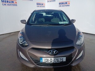 2013 - Hyundai i30 Manual