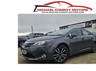 2013 - Toyota Avensis Manual