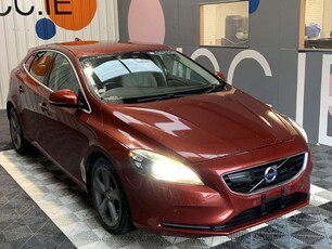 2013 - Volvo V40 Automatic