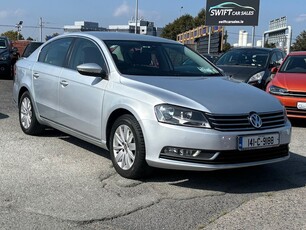 2014 - Volkswagen Passat Manual