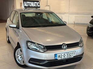 2014 - Volkswagen Polo Automatic