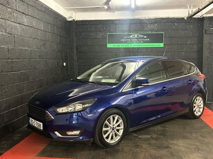 2015 - Ford Focus Manual