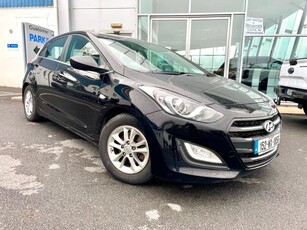 2015 - Hyundai i30 Manual