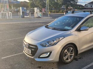 2015 - Hyundai i30 Manual