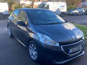 2015 - Peugeot 208 Manual