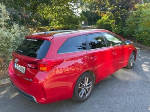 2015 - Toyota Auris Automatic