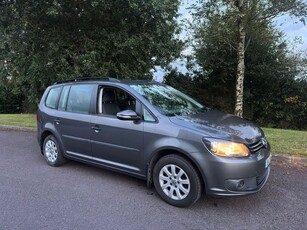 2015 - Volkswagen Touran Automatic