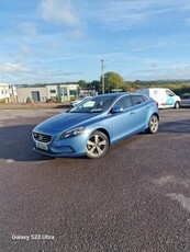 2015 - Volvo V40 Automatic