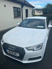 2016 - Audi A4 Manual