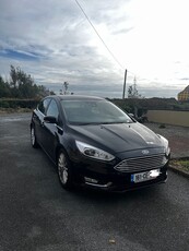 2016 - Ford Focus Manual