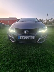 2016 - Honda Civic Manual