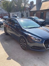 2016 - Hyundai i40 Manual