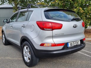 2016 - Kia Sportage Manual