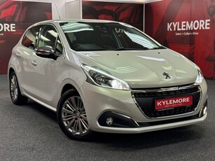 2016 - Peugeot 208 Automatic