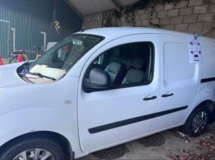 2016 - Renault Kangoo Manual